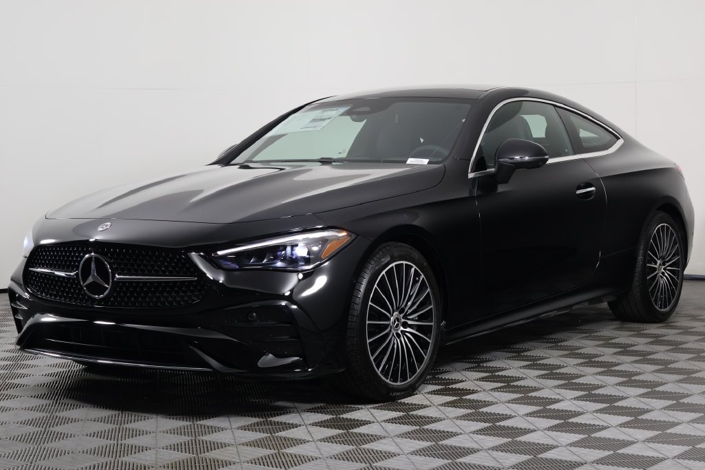 New 2027 Black Mercedes-Benz CLE 450 image 1