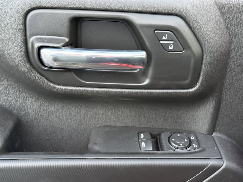 2026 GMC SIERRA - Image 12