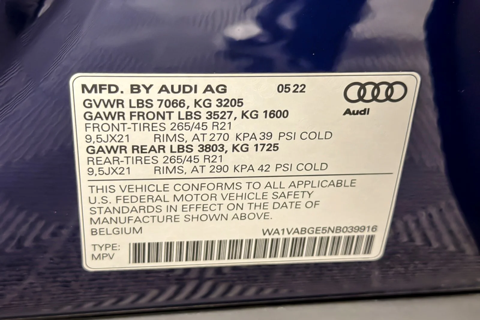 Used 2022 Navarra Blue Metallic Audi Chronos quattro image 28