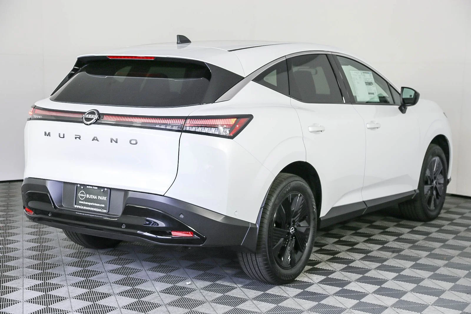 2025 Nissan Murano SV - Photo 9