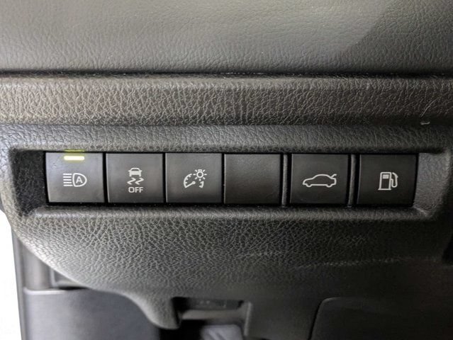 Used 2025 Wind Chill Pearl Toyota XSE image 25