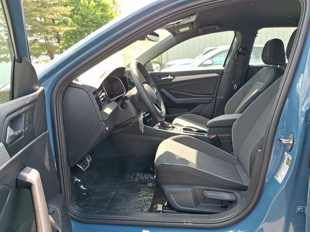 New 2026 Blue Volkswagen 1.5T Sport image 9