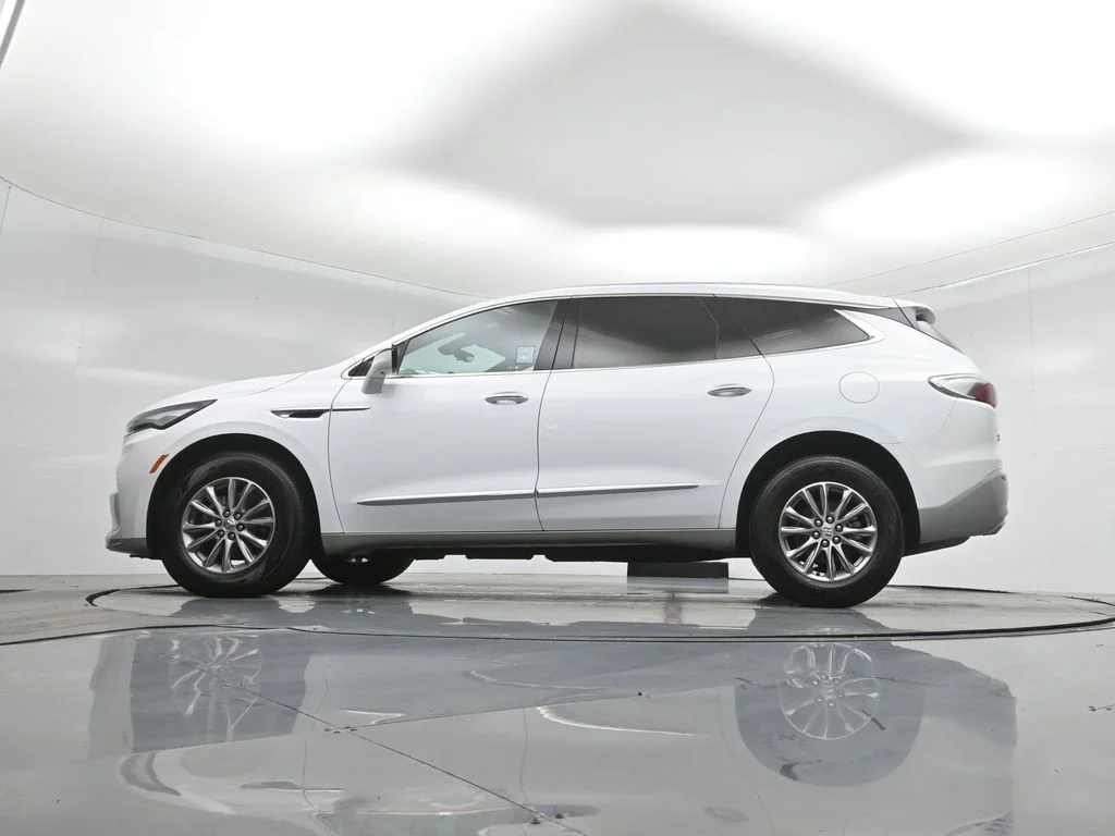 Used 2024 White Buick Premium Group image 56