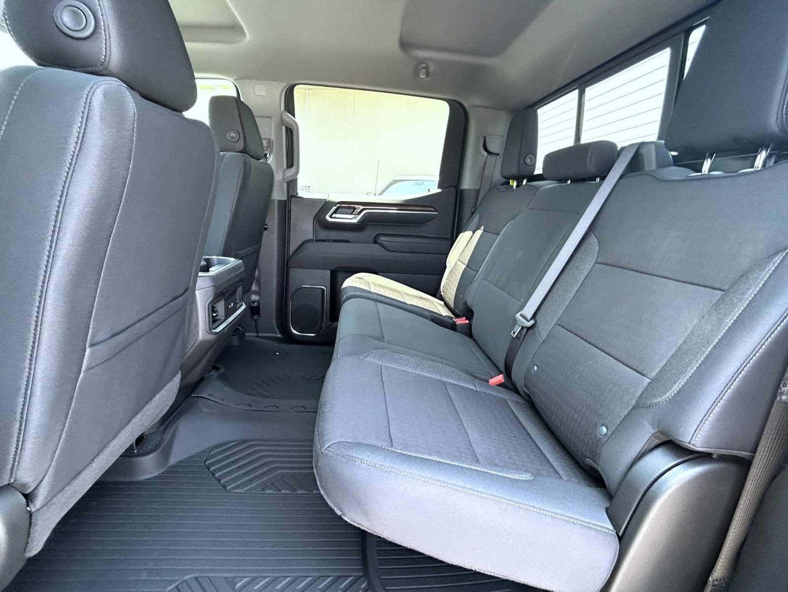2026 Chevrolet Silverado 1500 LT - Photo 20