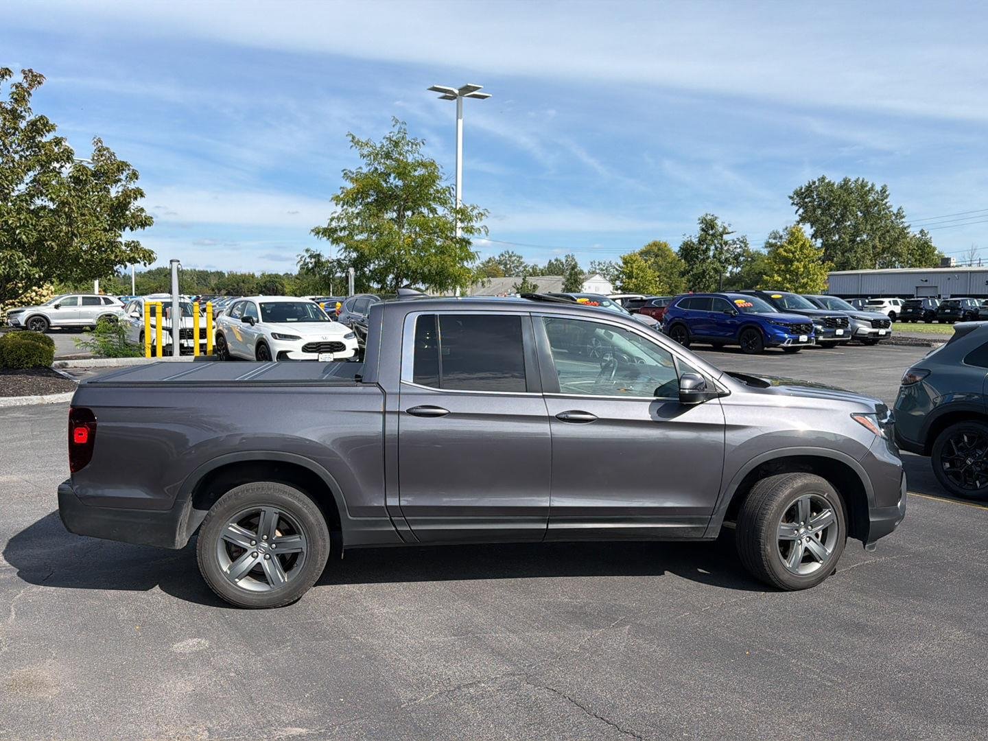 Used 2023 Modern Steel Metallic Honda RTL image 8