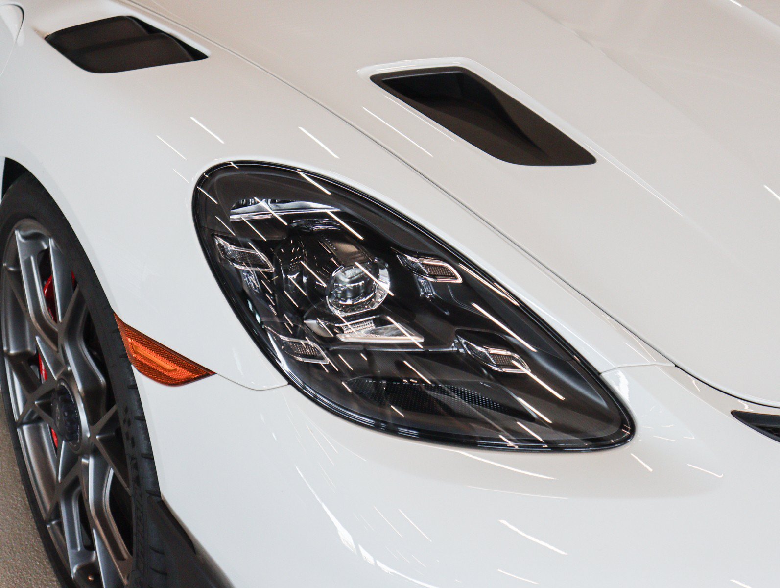 Used 2025 White Porsche GT4 RS image 24