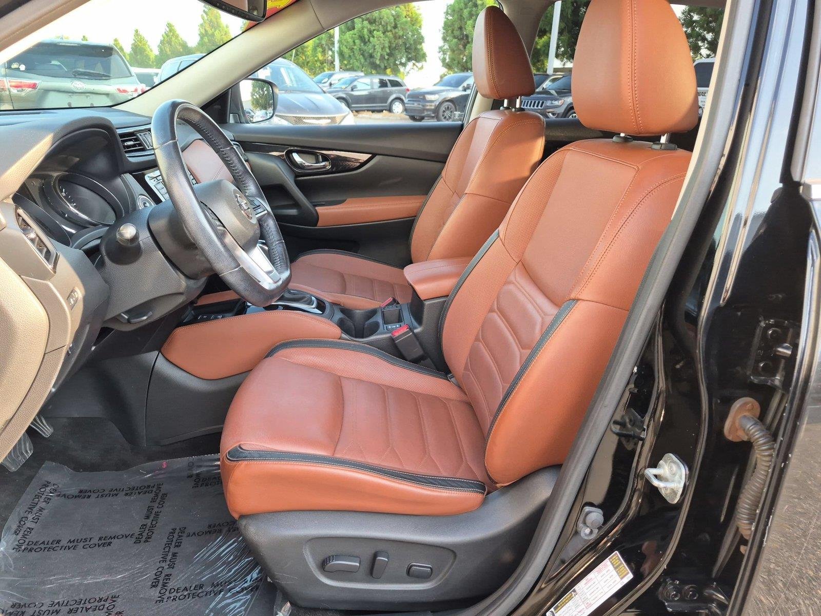 Used 2018 Magnetic Black Nissan SL image 18
