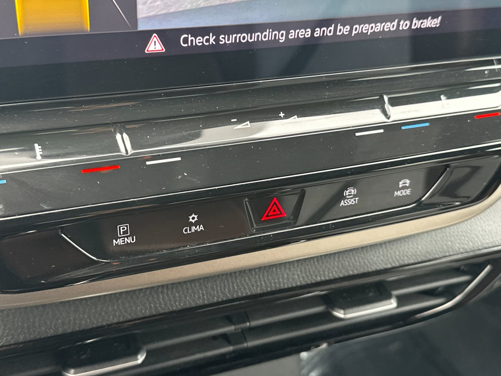 Used 2023 Blue Metallic Volkswagen Pro 4D Sport Utility image 25