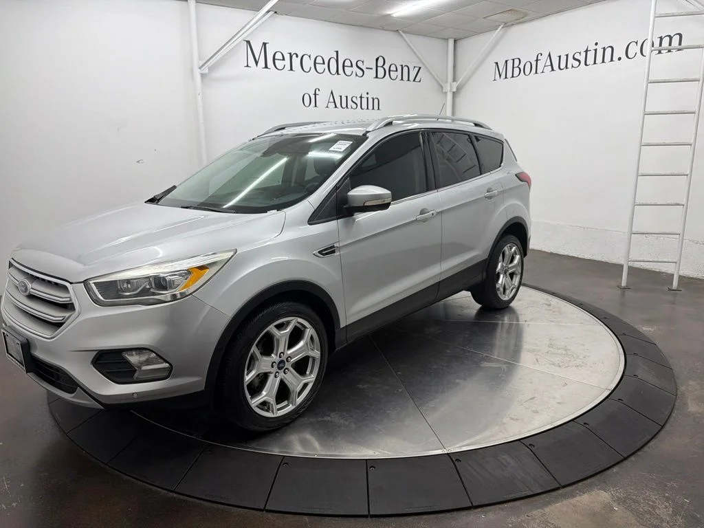 Used 2019 Silver Ford Titanium image 3