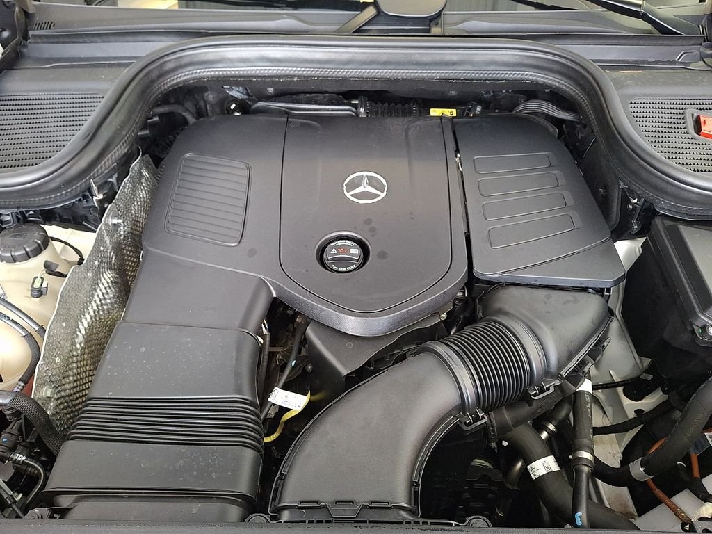 Certified Used 2026 Polar White Mercedes-Benz GLE 350 image 31