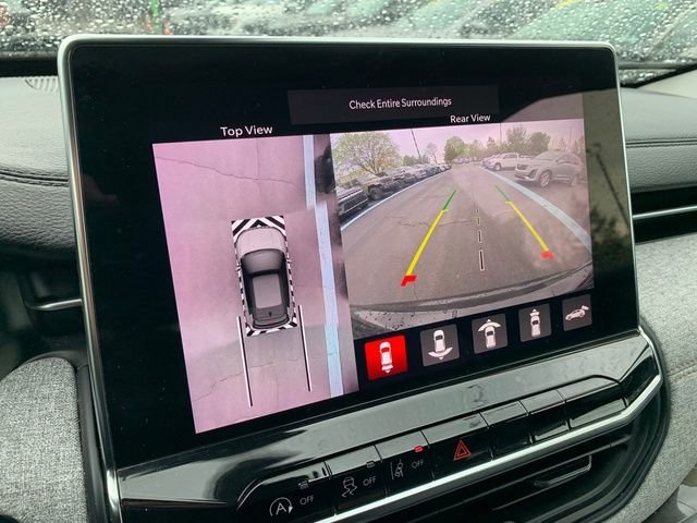 Used 2022 Black Jeep Latitude Lux image 26