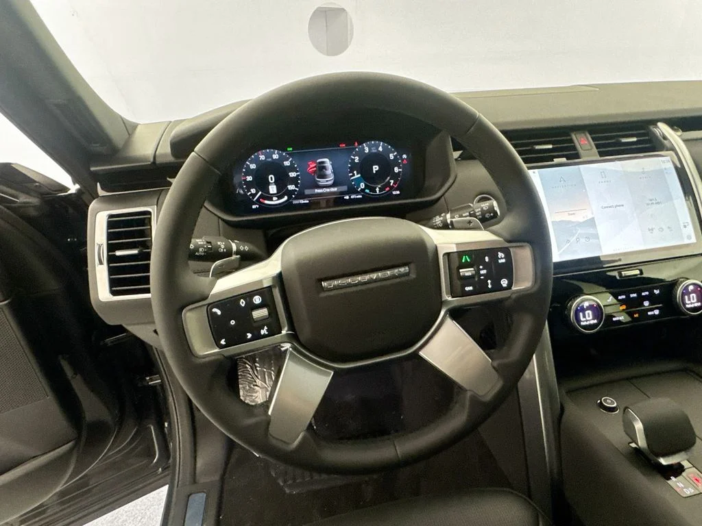 New 2026 Carpathian Grey Land Rover S image 11