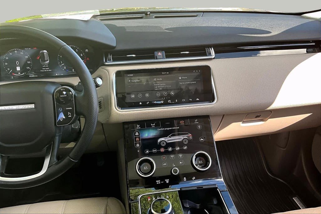 Used 2018 Gray Land Rover S image 7