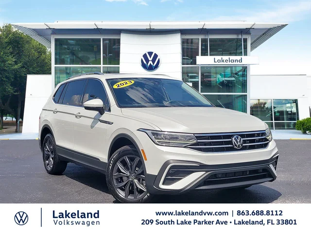 2023 Volkswagen Tiguan 2.0T SE