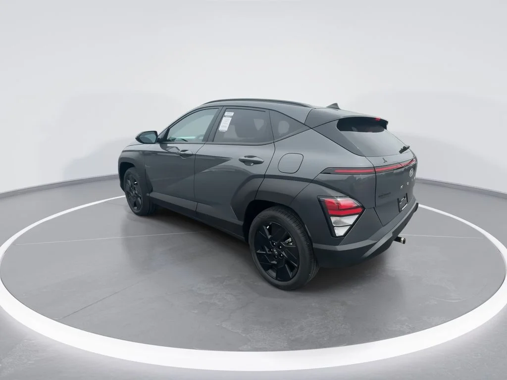 Used 2026 Gray Hyundai SEL Sport image 6