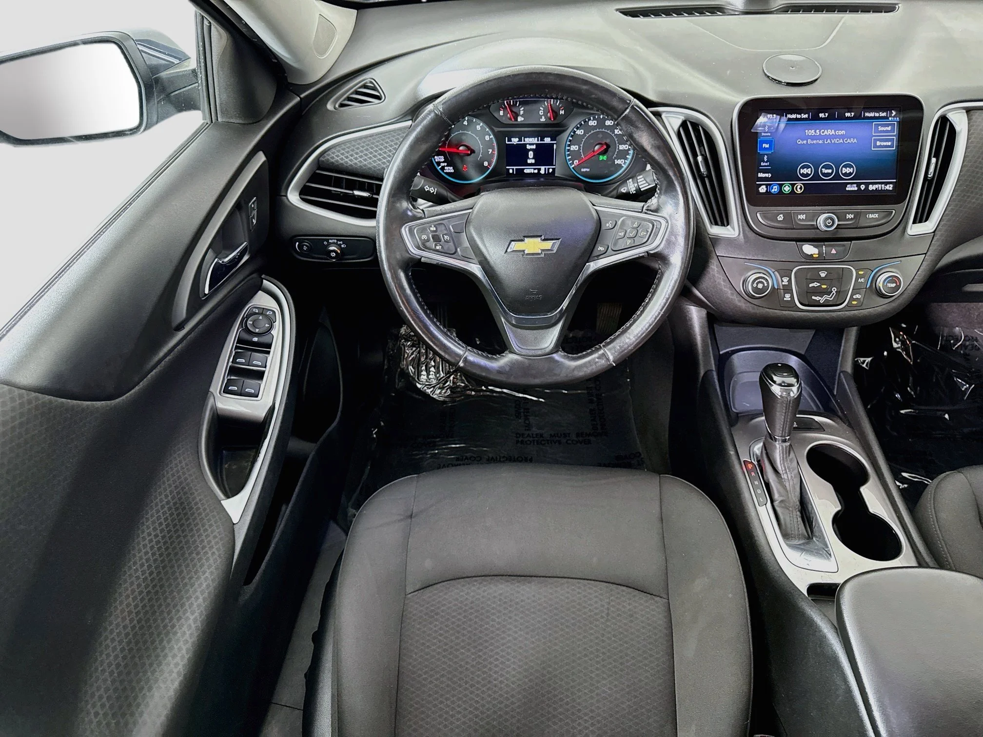Used 2020 SHADOW GRAY METALLIC Chevrolet RS image 23