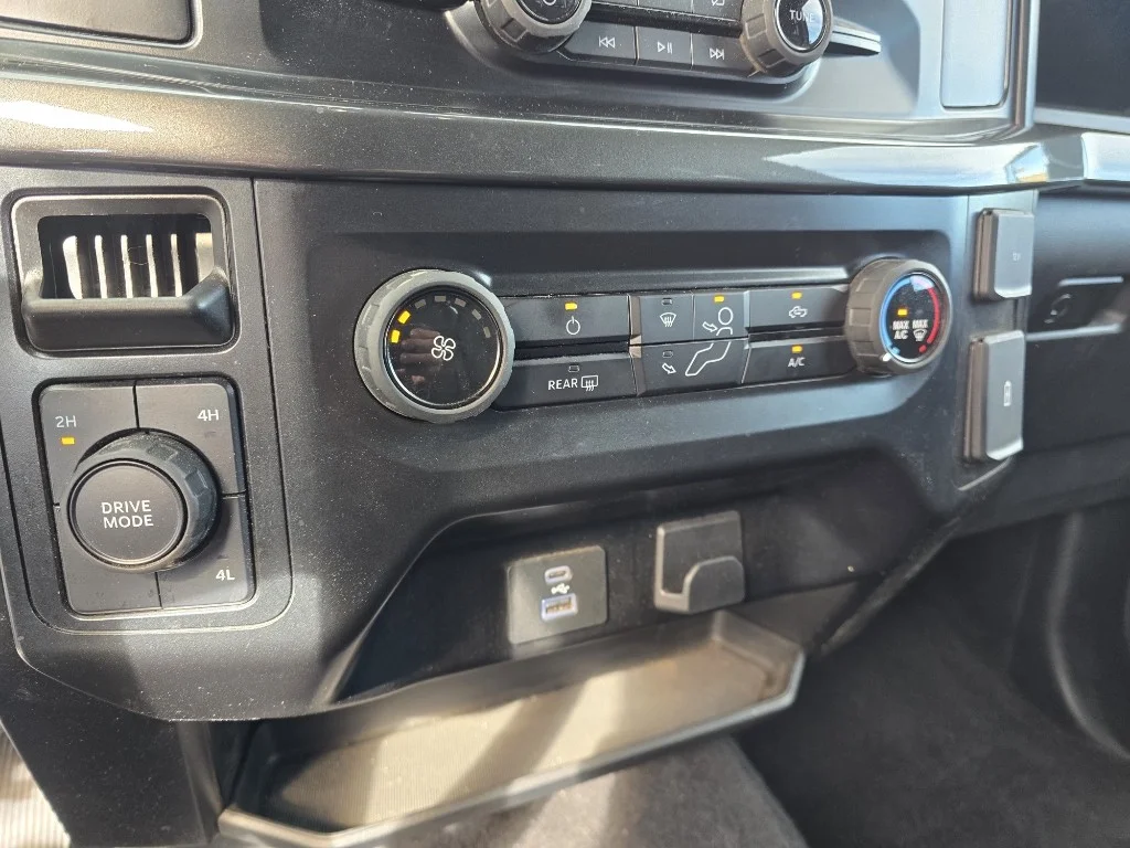Used 2023 Agate Black Metallic Ford XL image 19