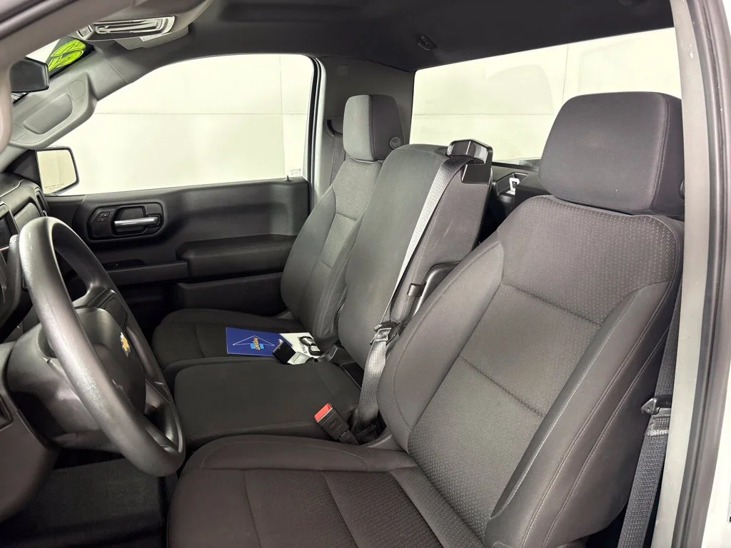 Used 2025 White Chevrolet WT image 17