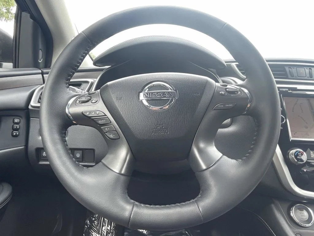 Used 2019 Blue Nissan Platinum image 23