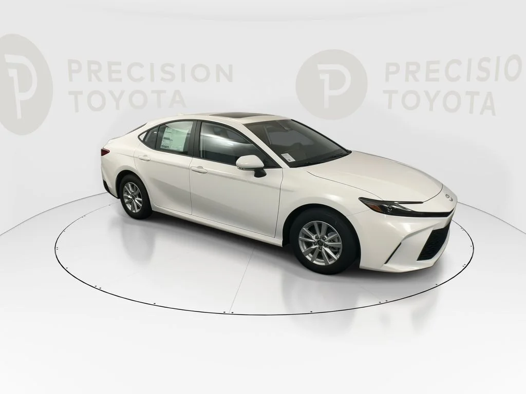 New 2026 Ice Cap Toyota LE image 2