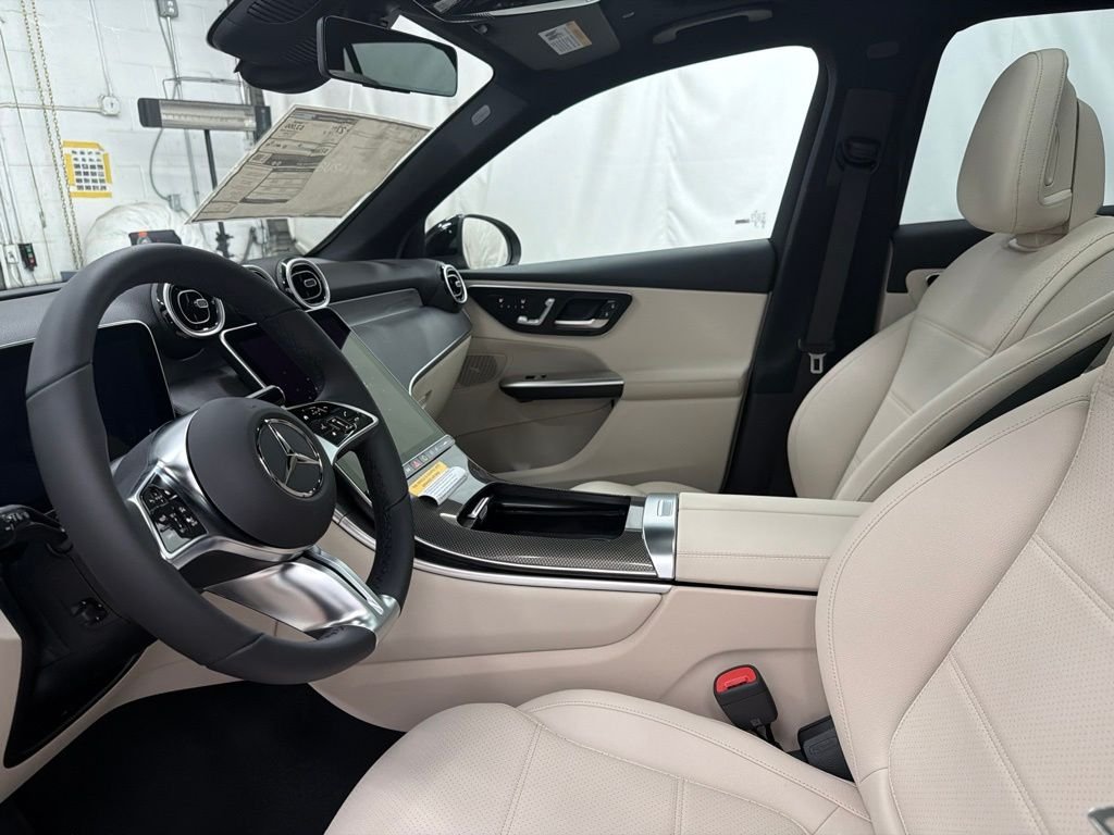 New 2026 Black Mercedes-Benz GLC 300 image 14