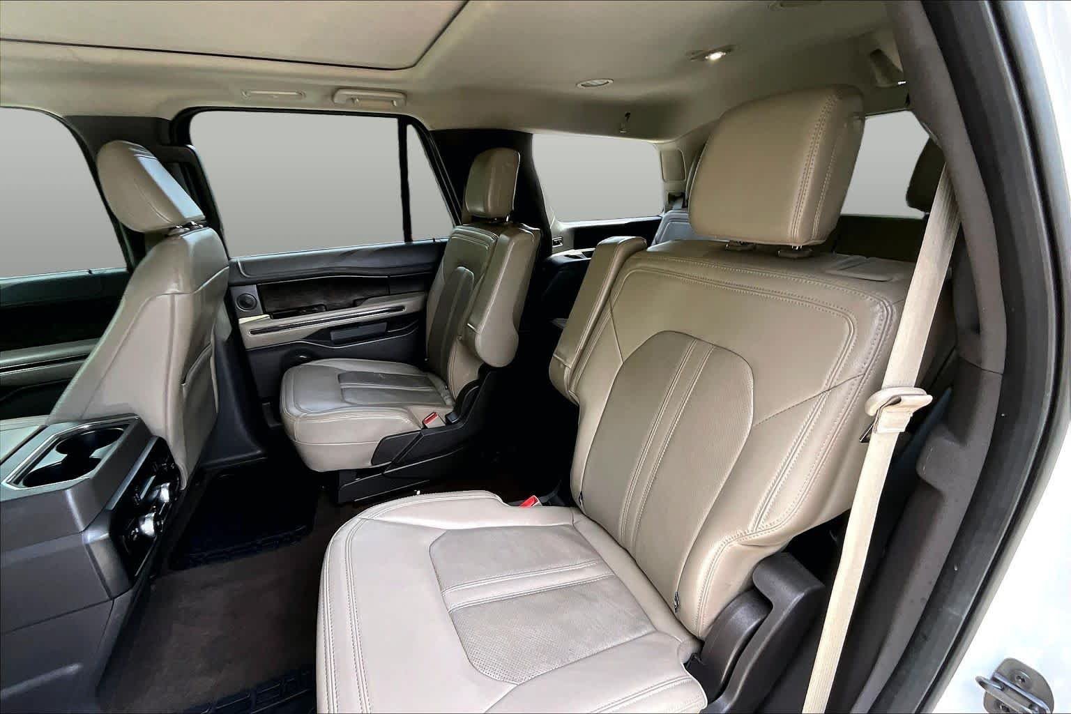 Used 2021 Oxford White Ford Limited image 21