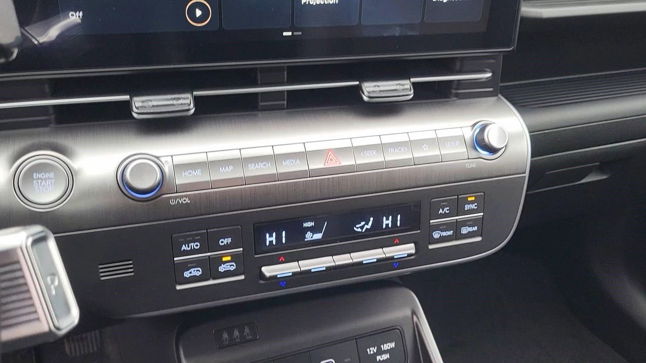 New 2026 Atlas White Hyundai SEL Premium AWD image 19