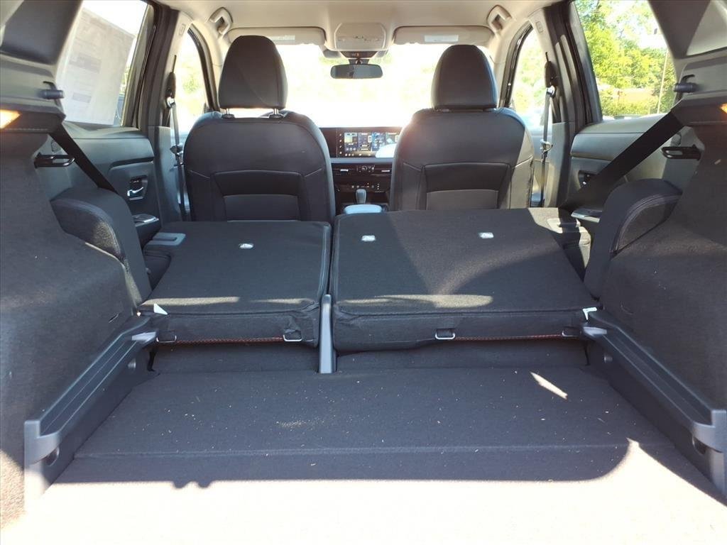 2026 Nissan KICKS SR - Photo 24