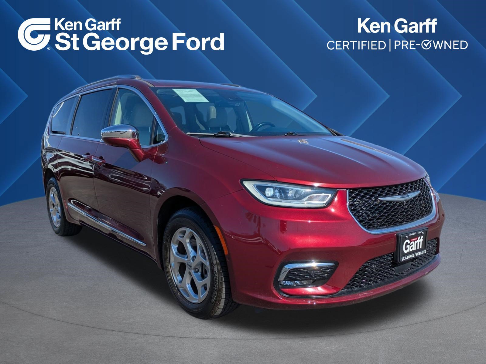 2021 Chrysler Pacifica Limited's photo