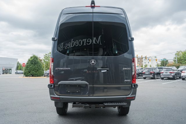 New 2026  Mercedes-Benz Crew 144 WB image 6