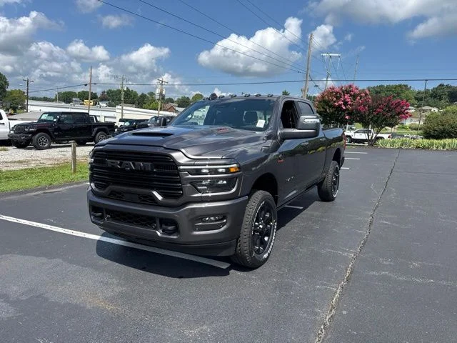 New 2026 Granite Crystal Metallic Clear-Coat Exterior Paint RAM Laramie image 3