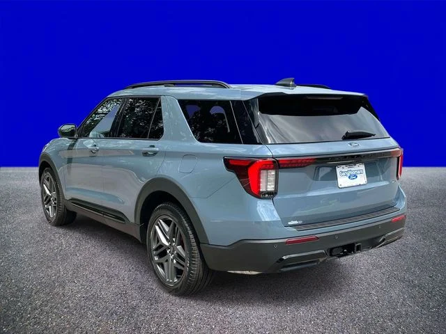 New 2026 Vapor Blue Metallic Ford ST-Line image 5