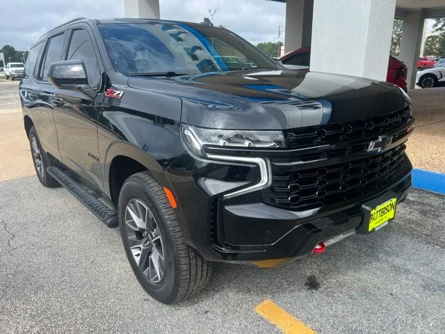 Used 2023 Black Chevrolet Z71 image 4