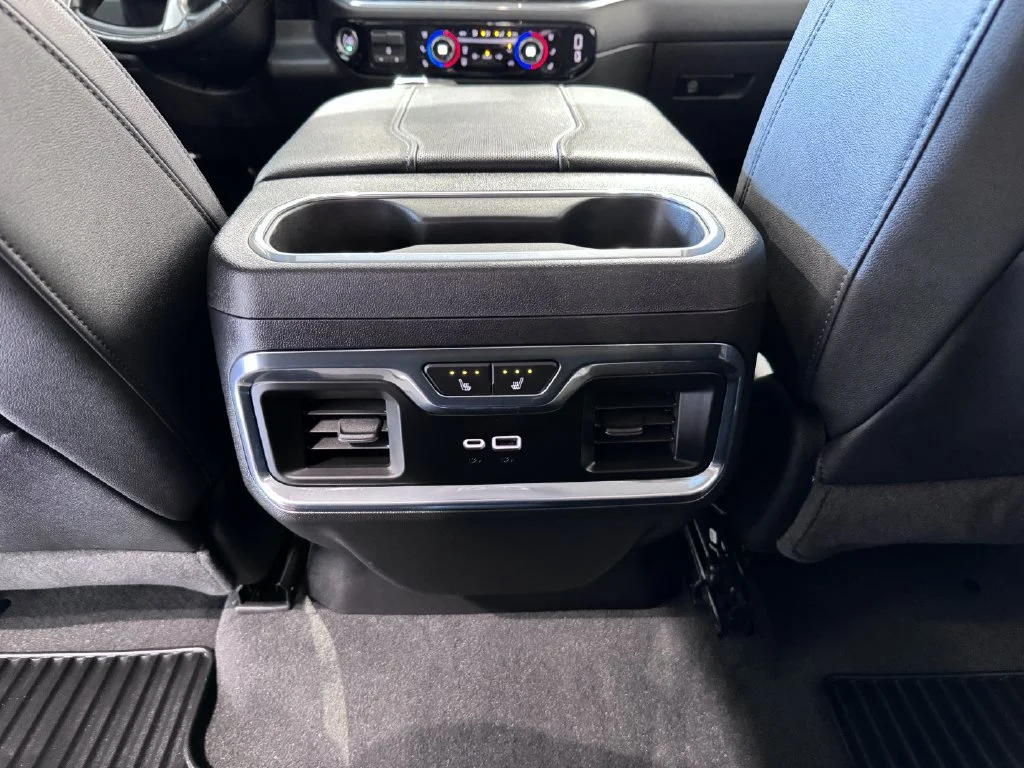 2023 Chevrolet Silverado 1500 LTZ - Photo 29