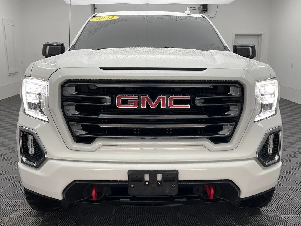 Used 2022 Summit White GMC AT4 image 13