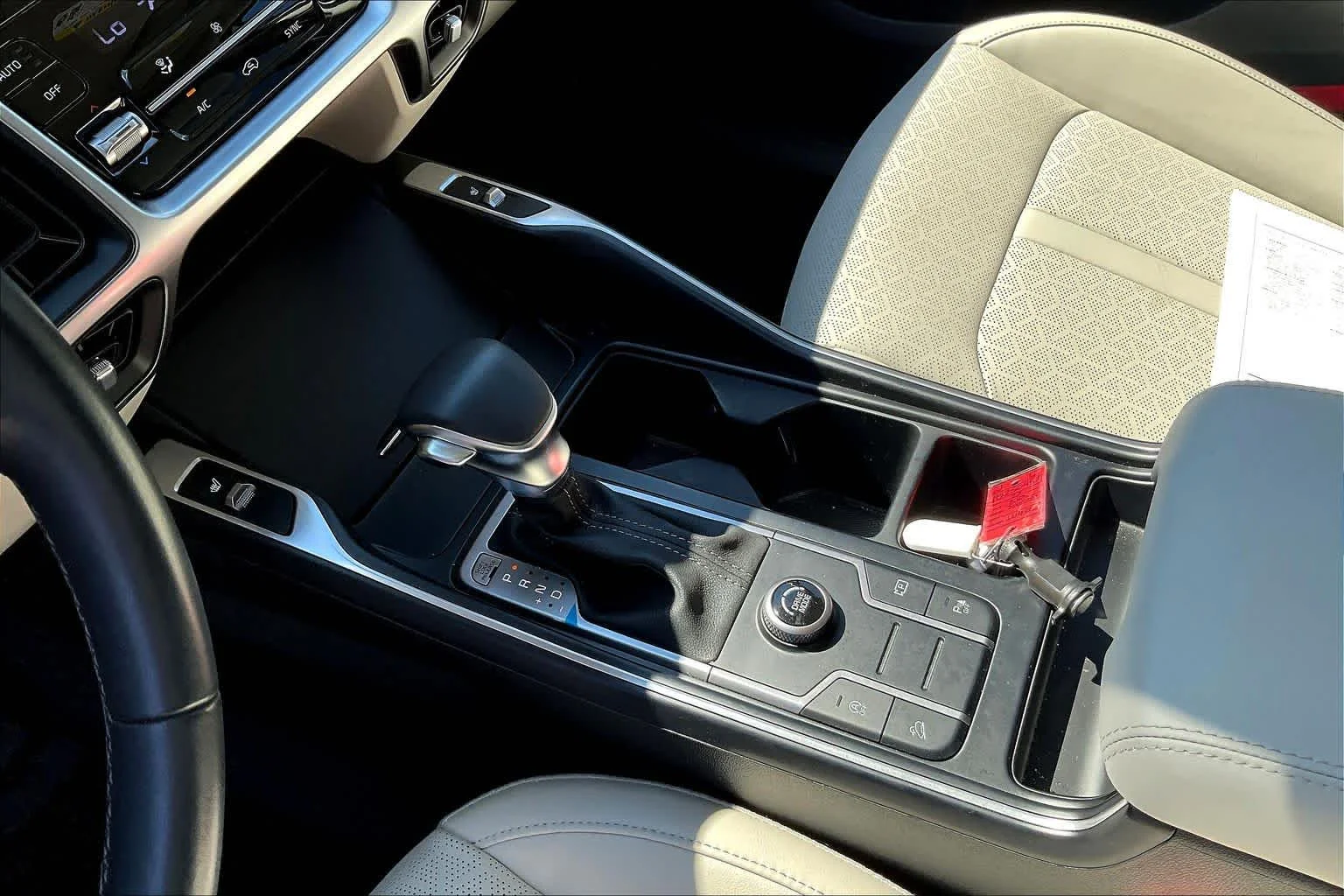 Used 2023 Glacial White Pearl Kia S image 16