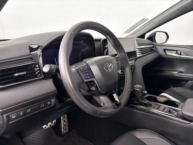 Certified Used 2025 MIDNIGHT BLACK METALLIC Toyota  image 4