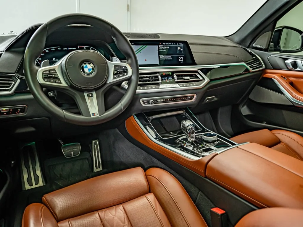 Used 2023 Special Order Color BMW M50i image 33