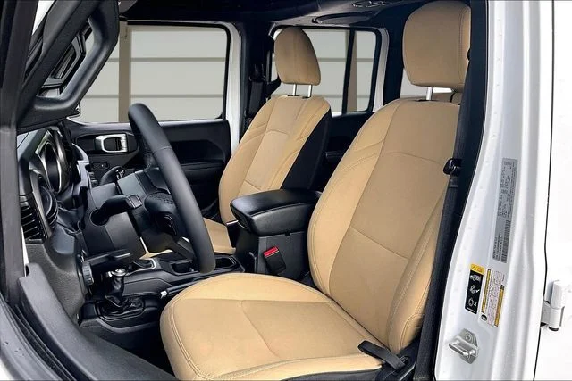 Used 2023 White Jeep Willys 4xe image 24