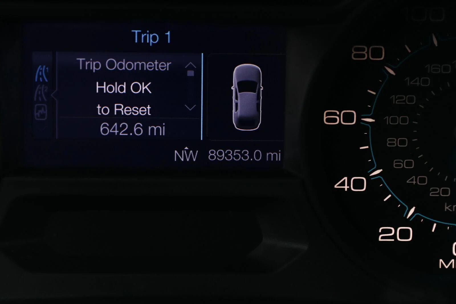 Used 2013 White Platinum Metallic Tri-Coat Ford XLT image 41