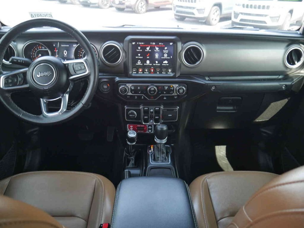 Certified Used 2023 Black Jeep Rubicon image 5