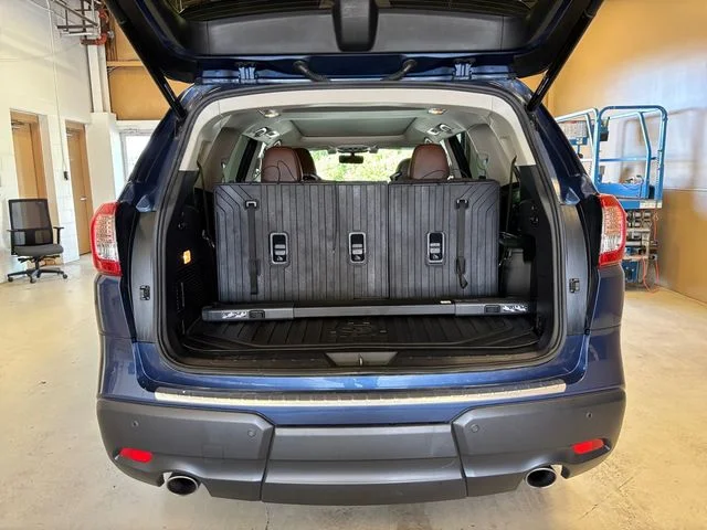 Used 2019 Blue Subaru Touring image 25