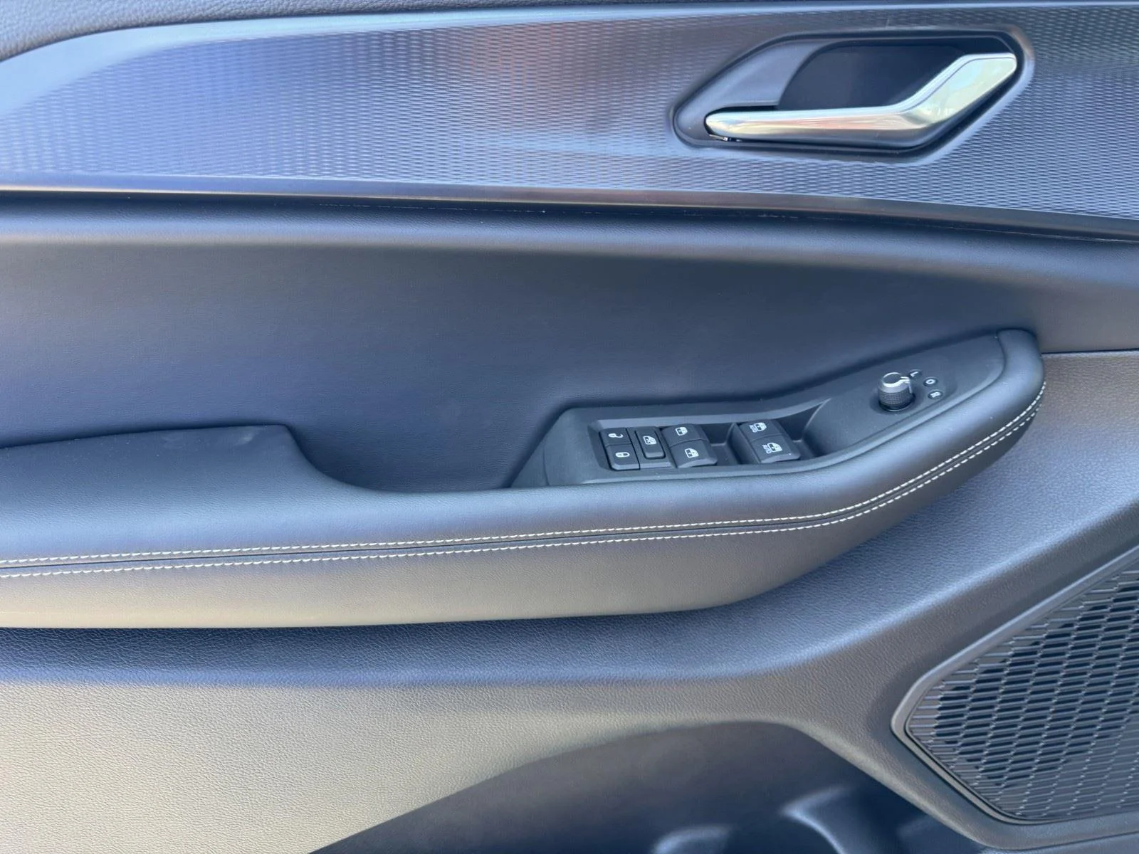 2025 Jeep Grand Cherokee L Laredo - Photo 13
