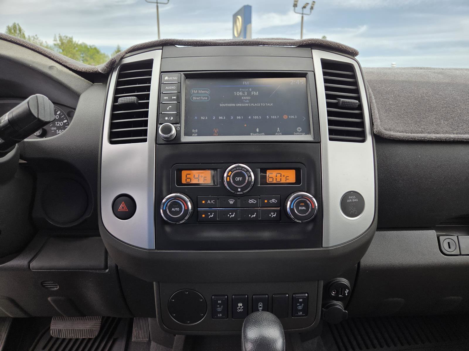 Used 2020 Glacier White Nissan SV image 25