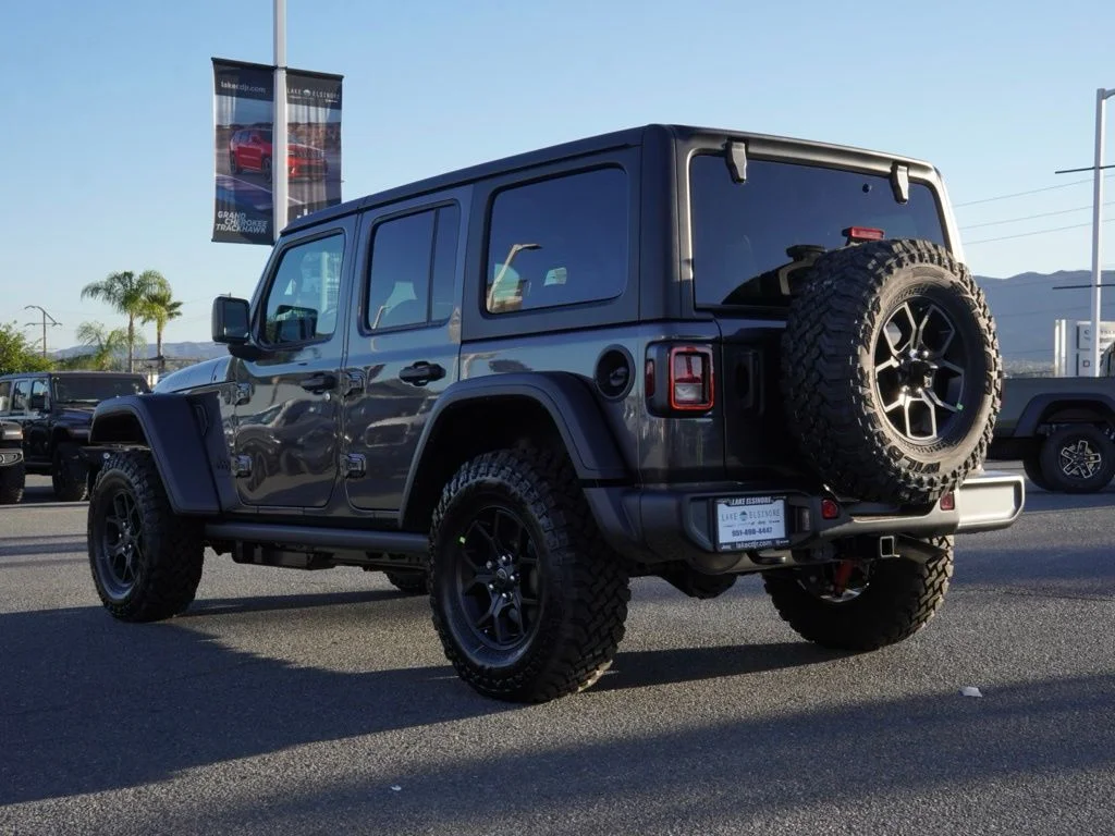 New 2026 Granite Crystal Metallic Clear-Coat Exterior Paint Jeep Willys image 5