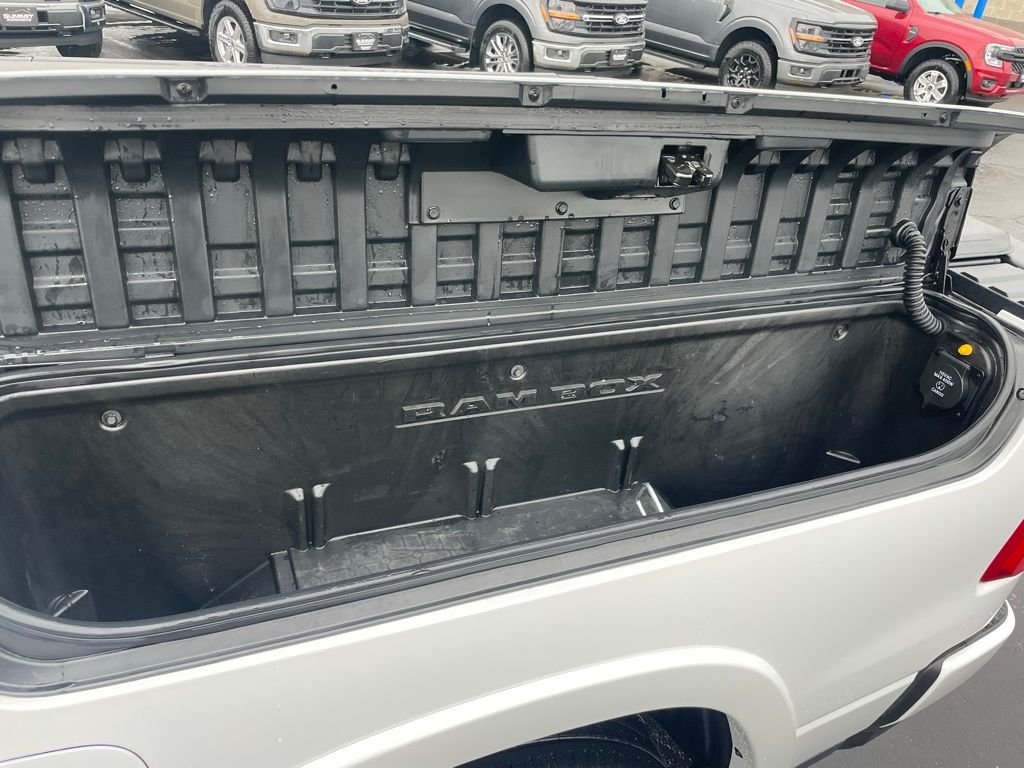 Used 2025 White Ram Limited image 41