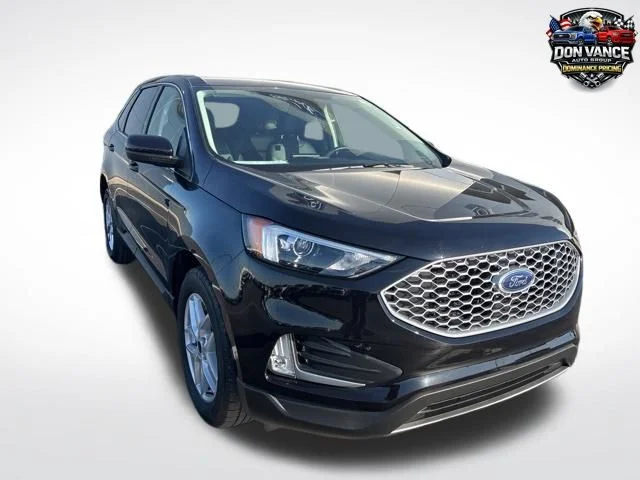 2024 Ford Edge SEL AWD's photo