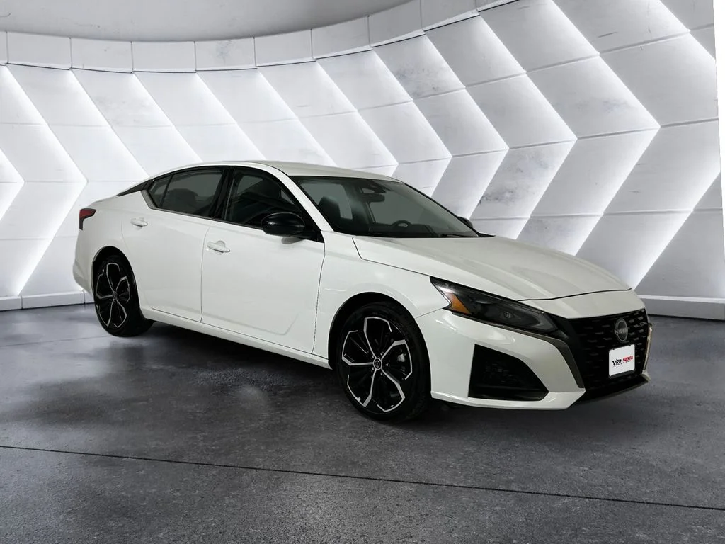 2024 Nissan Altima