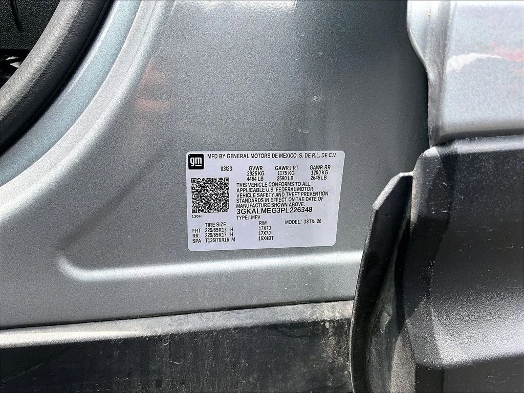 Used 2023 Silver GMC SLE image 31