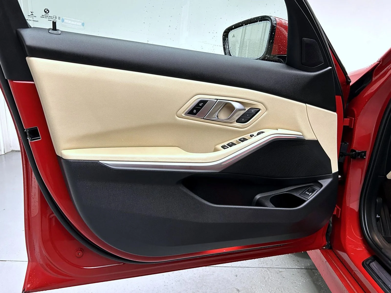 Used 2022 Red BMW 330i xDrive image 9